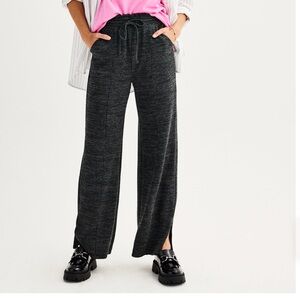 Wide leg knit pants